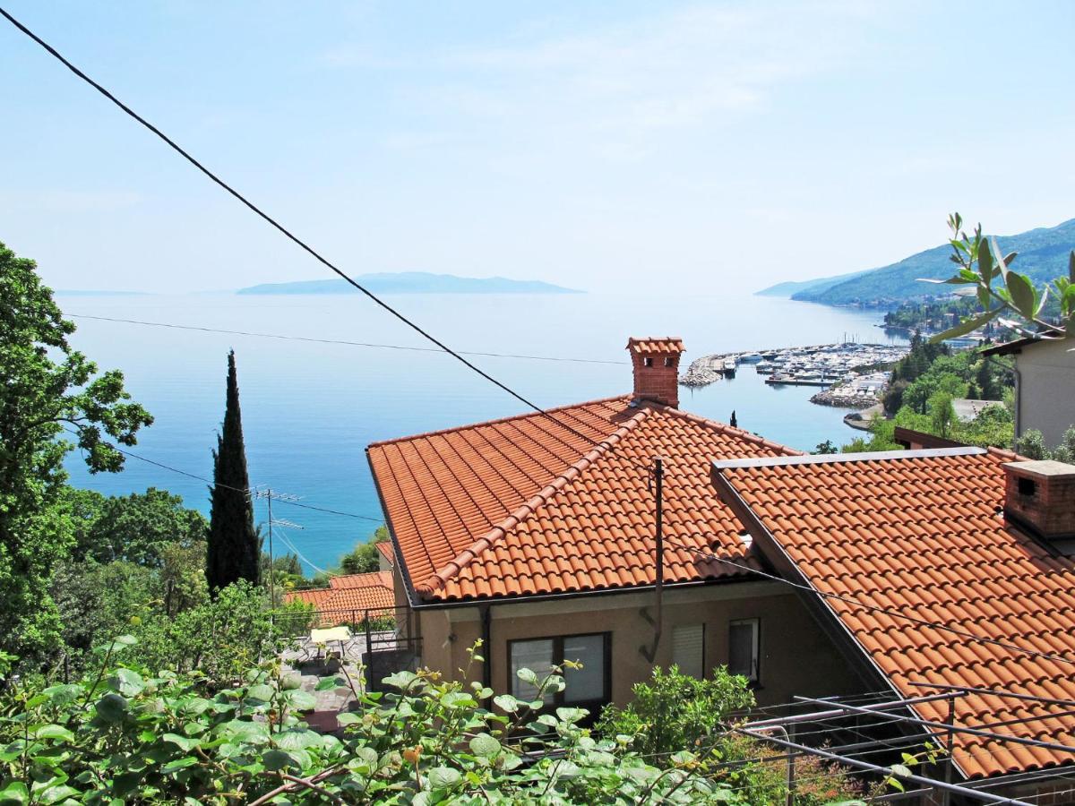 Apartment Hela - LOV512 Opatija Exterior foto