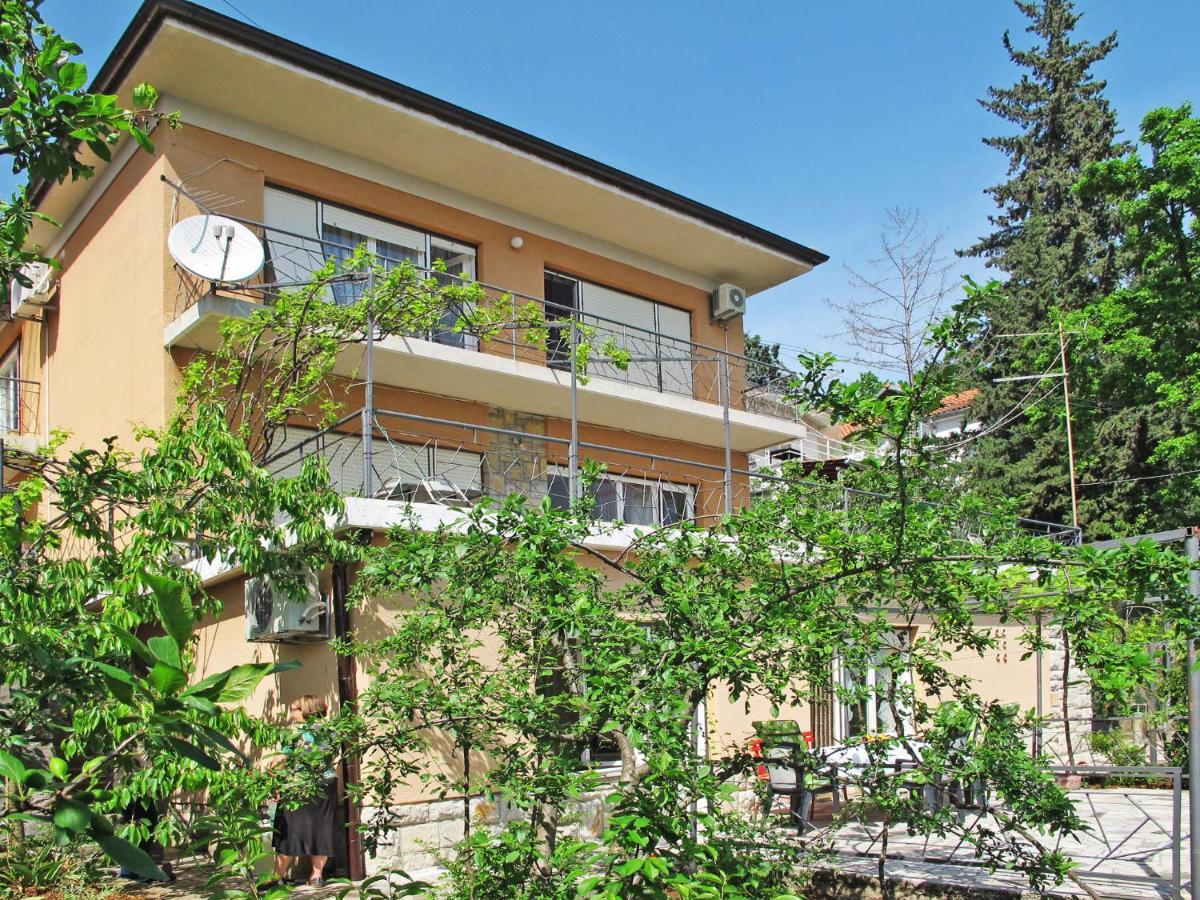 Apartment Hela - LOV512 Opatija Exterior foto