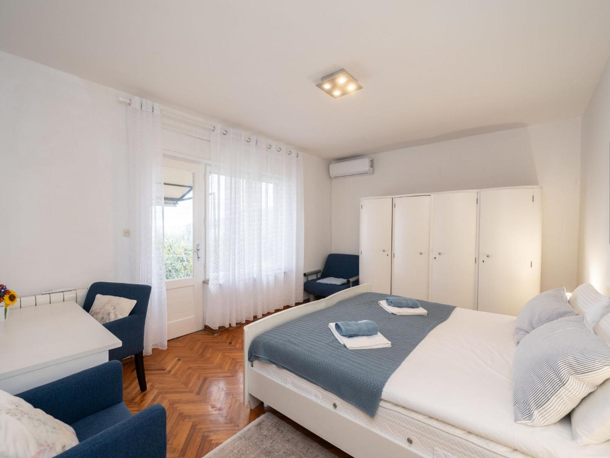 Apartment Hela - LOV512 Opatija Exterior foto