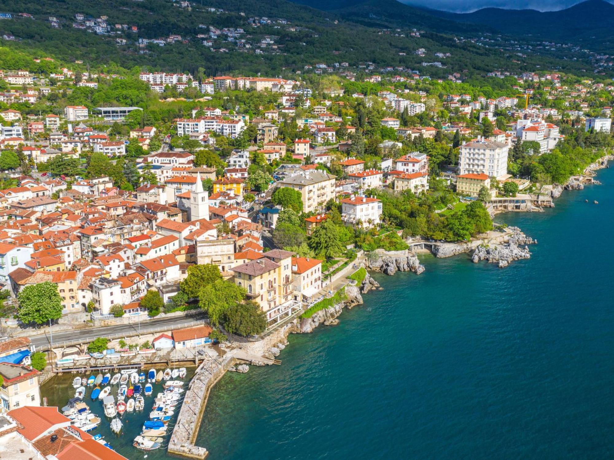 Apartment Hela - LOV512 Opatija Exterior foto